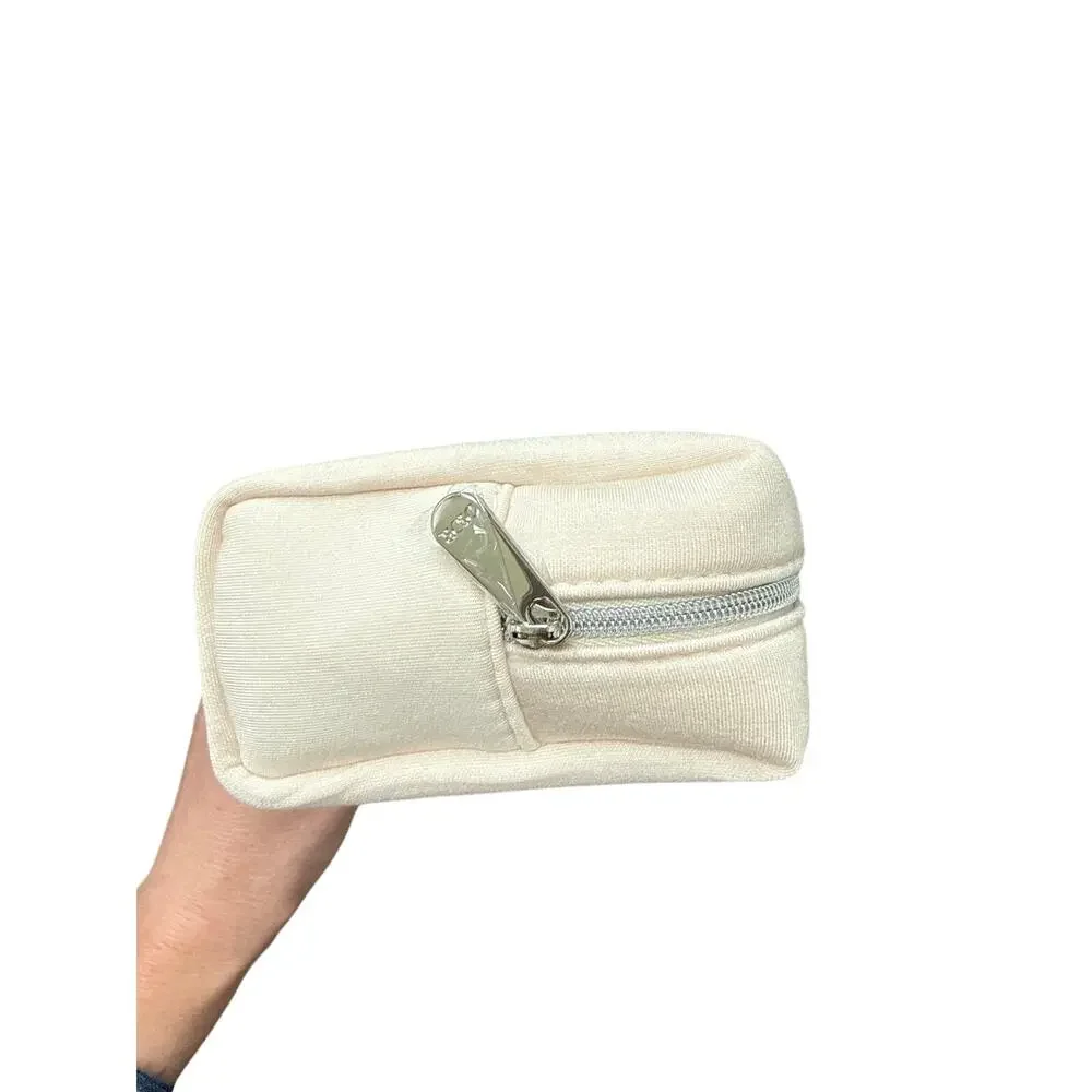 Dior Beauty Cosmetic Pouch Cream - Picture 7 of 8